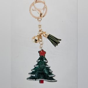 DIVAS LiMiTED Green and Gold Christmas Tree Key Holder